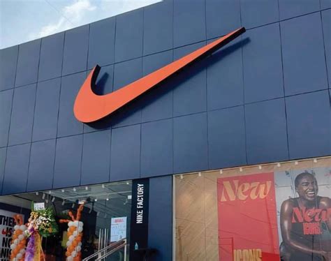 LOOK: The biggest Nike Factory Store in Manila is now open – Garage