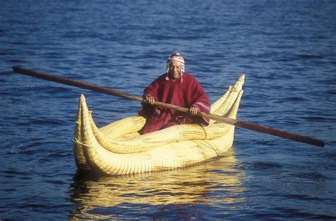 Lake Titicaca - Reed Boat | Altiplano | Pictures | Peru in Global-Geography