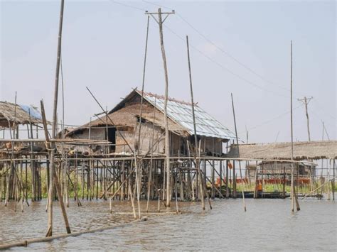 Inle Lake Boat Tour—The Authentic Aspect Charms