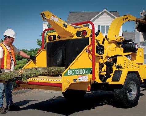 Six Safety Tips for Operating Your Vermeer Brush Chipper