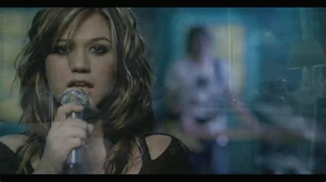 Breakaway [Official Video] - Kelly Clarkson Image (21930688) - Fanpop