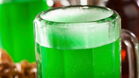 The forgotten reason green beer was used in scare tactic ads - Trivia Happy