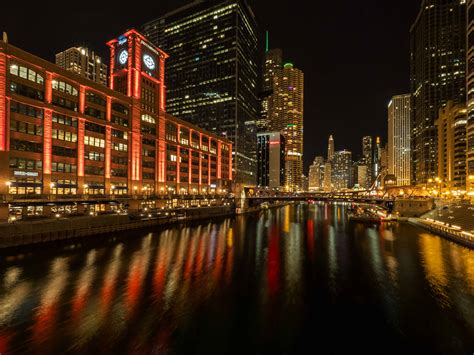 Chicago Night Tour - Chicago Photography School