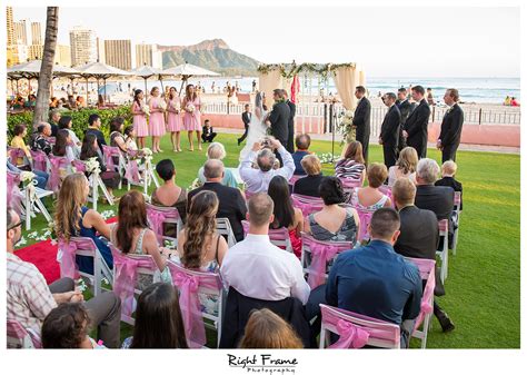 Wedding at Royal Hawaiian Hotel - Waikiki | RIGHT FRAME PHOTOGRAPHY