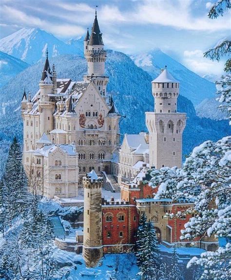 A snow castle in Germany. : pics | Neuschwanstein castle, Germany castles, Castle