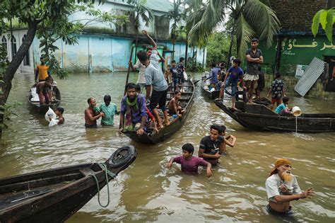 Food, water concerns in northern Bangladesh as floods continue | Daily ...