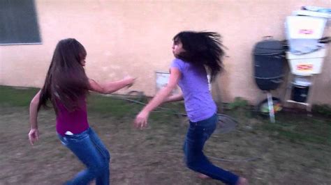 Funny Girl Fight - YouTube