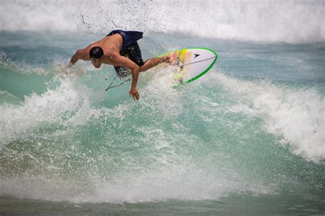 Bondi beach surfing - no 2 | Bradverts | Flickr