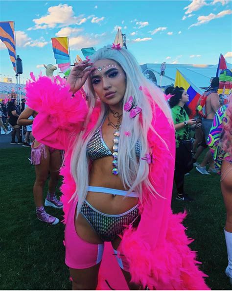 My Favorite Outfits from EDC Las Vegas 2019 - Vibe With Ade