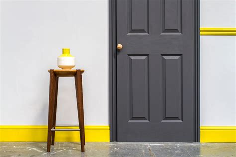 3 Ways to use colour on skirting boards and architrave to improve your ...