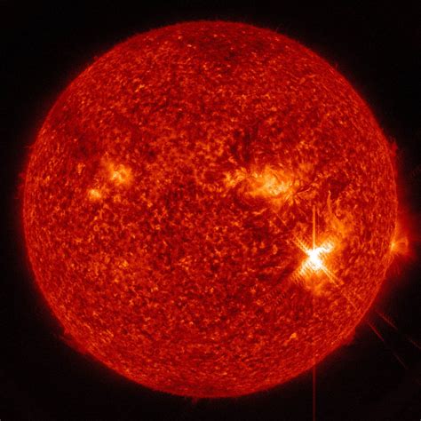 NASA’s Sun Watching Observatory Sees Two Powerful Solar Flares | Astronomy | Sci-News.com