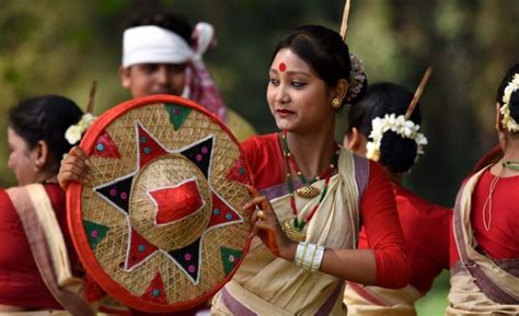 Bohag or Rongali Bihu 2017: Significance, best wishes, greetings to share on WhatsApp and ...