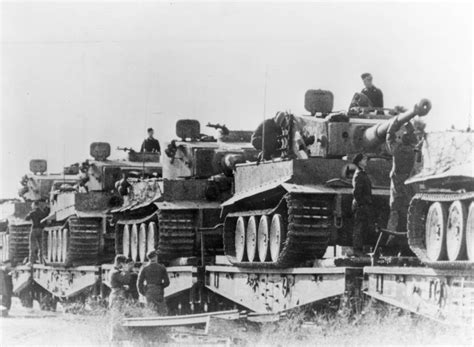 Battle Of Kursk: The Brutal Nazi-Soviet Face-Off In 28 Harrowing Photos