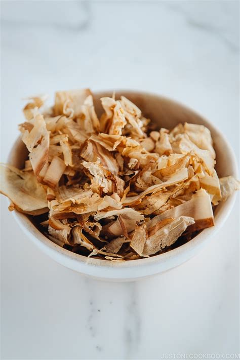 Katsuobushi (Dried Bonito Flakes) • Just One Cookbook