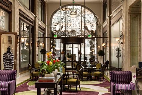 Four Seasons Gresham Palace in Budapest - Luxe Beat Magazine