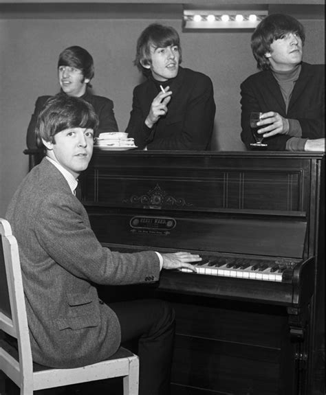 The Beatles 'Piano Time': ROCK LEGENDS 1960s