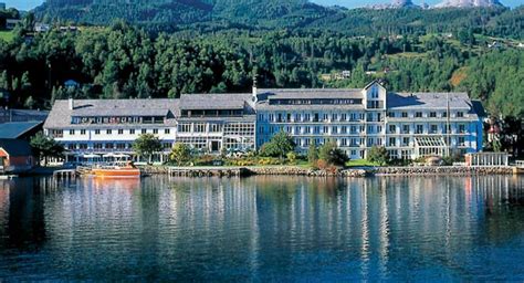 Brakanes Hotel, Ulvik Norway - Lakes & Mountains Holidays | Inghams