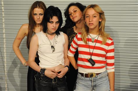 the runaways - Kristen Stewart Photo (11623804) - Fanpop