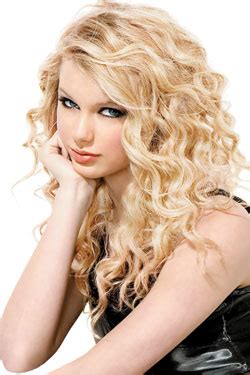 Beauty&Stuff: How to get Taylor Swift curls