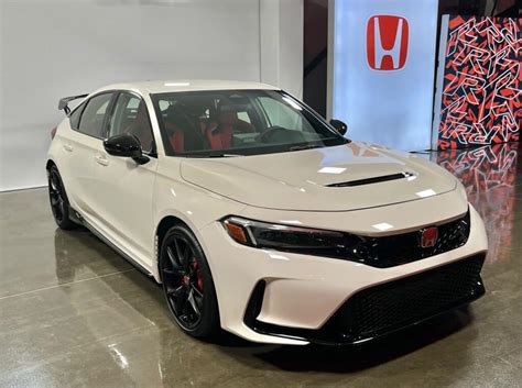 First Look: 2023 Honda Civic Type R - The Detroit Bureau