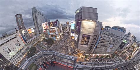 Shibuya Crossing View Platform, Tokyo, Japan 360º Video | 360Cities