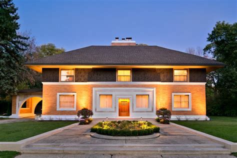 Tour Frank Lloyd Wright's Winslow House | HGTV