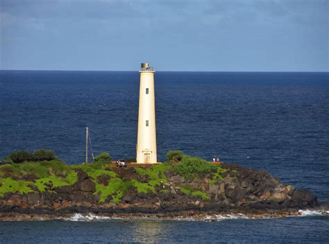 Kauai, Hawaii | The current Nawiliwili Lighthouse was constr… | Flickr