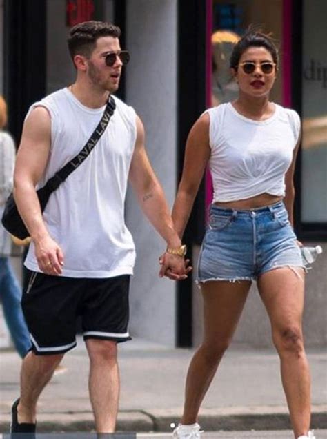 Priyanka Chopra gives #streetstyle goals during her day out with Nick ...