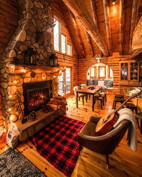 A warm cabin : r/CozyPlaces