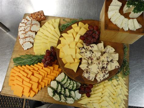 200 Dollar Gourmet Cheese Platter | Cheese platters, Gourmet cheese, Cheese