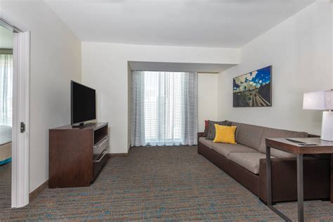 Pet Friendly Hotels Charlotte NC | Residence Inn Charlotte City Center