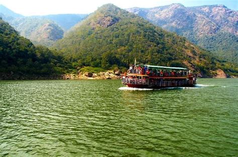 Rajahmundry to Bhadrachalam Godavari launch journey, papikondalu, Sri ...