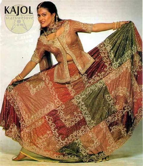 Saajan ji ghar aye dress from kuch kuch hota hai Bollywood Dress, Bollywood Outfits, Bollywood ...