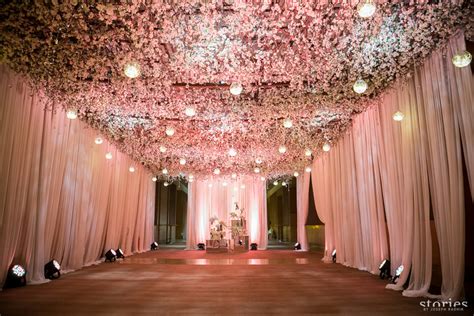 Innovative Lighting: The Most Stunning Ideas For Simple Weddings ...