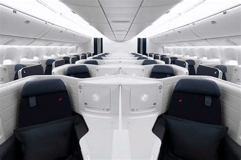 I Flew in the World's Most Spacious Business-class Seat — Here's What ...