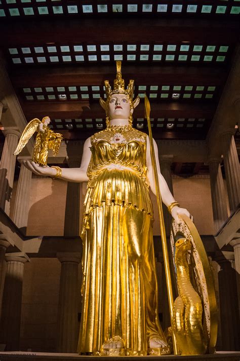 Athena Parthenos Statue Nashville - img-Bachelor