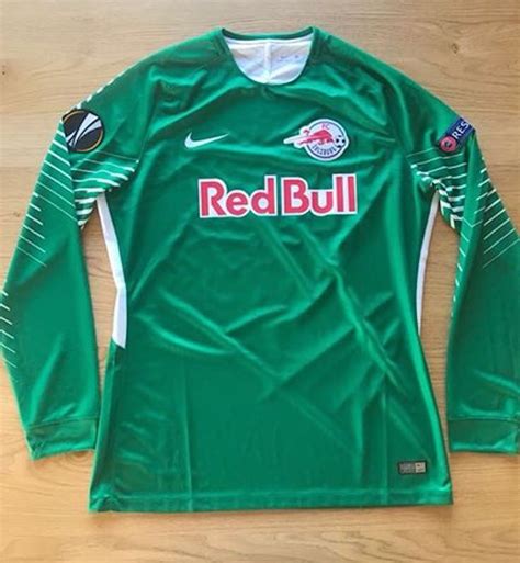 Red Bull Salzburg 2017-18 GK Kit