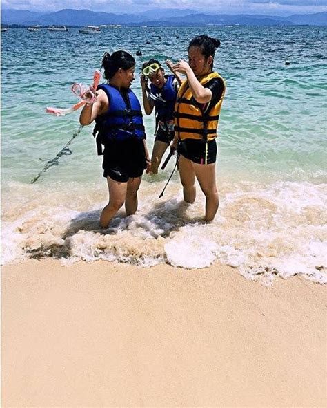 snorkeling at Kota Kinabalu with family. #thingstodoatkotakinabalu # ...