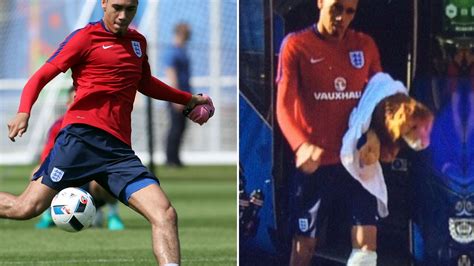 Chris Smalling sparks injury concern ahead of Euro 2016 opener after ...