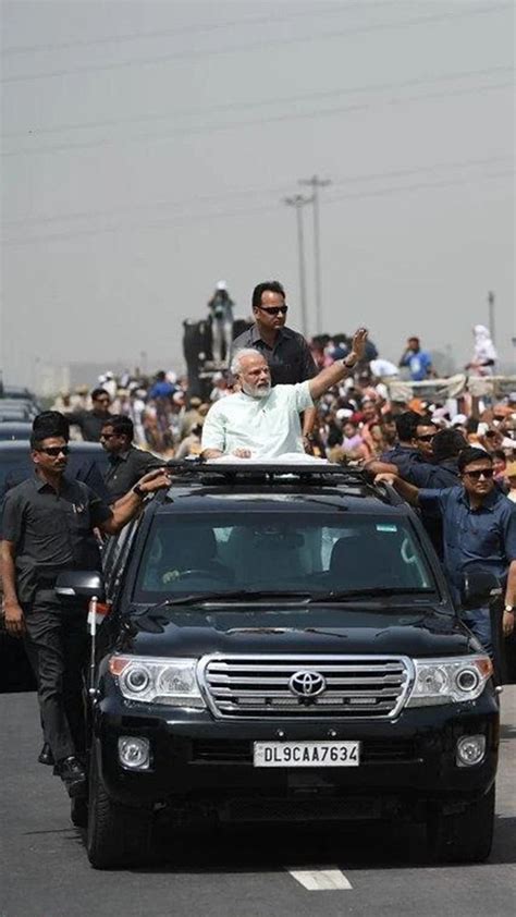 From Narendra Modi to Rahul Gandhi: Cars Collection of Famous Indian ...