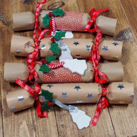 Make your Own Homemade Christmas Crackers | Mum In The Madhouse