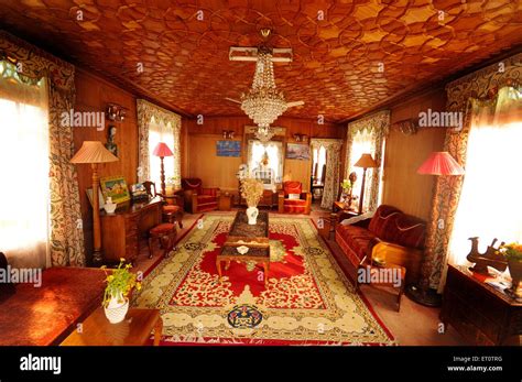 Houseboat Interior High Resolution Stock Photography and Images - Alamy