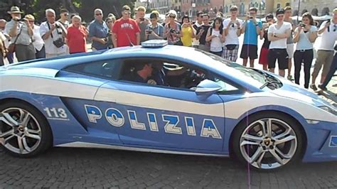 Lamborghini police car Italy - YouTube