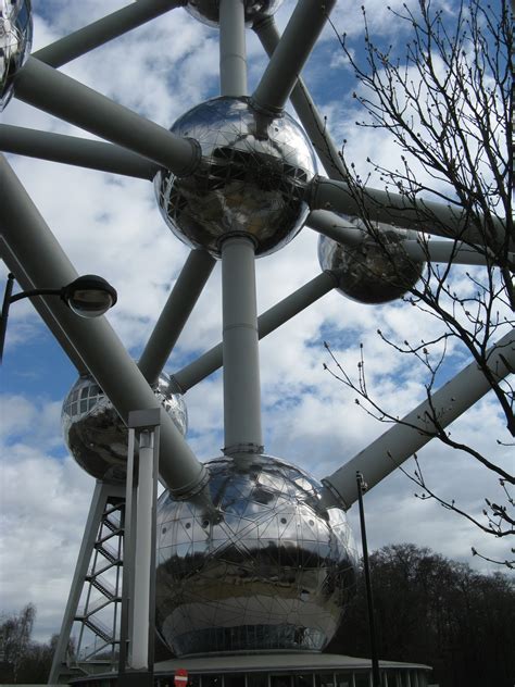 Atomium 02 Free Stock Photo - Public Domain Pictures