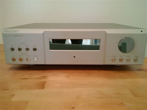 Boulder Amplifiers, Inc - Boulder 1012 D/A Preamplifier For Sale - Canuck Audio Mart