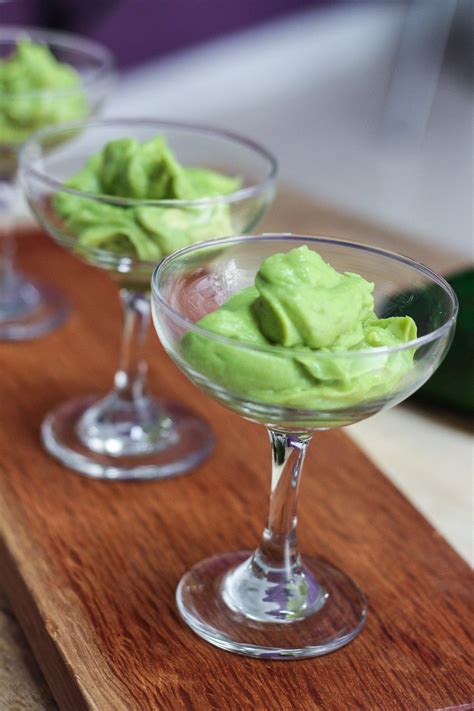 Vegan Avocado Mousse - Maya Kitchenette