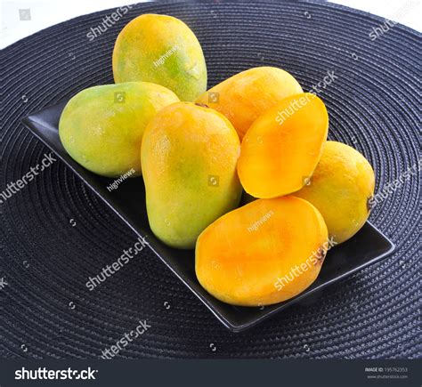 237 Chaunsa Mango Images, Stock Photos & Vectors | Shutterstock