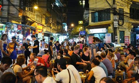 Hanoi nightlife - Hanoi Travel Guide