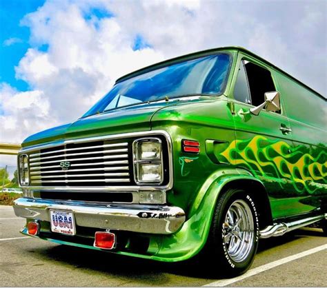 Old School Vans, Panel Truck, Custom Hot Wheels, Cool Vans, Custom Vans ...