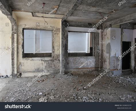 Broken Down House Remodeling Stock Photo 2228523775 | Shutterstock